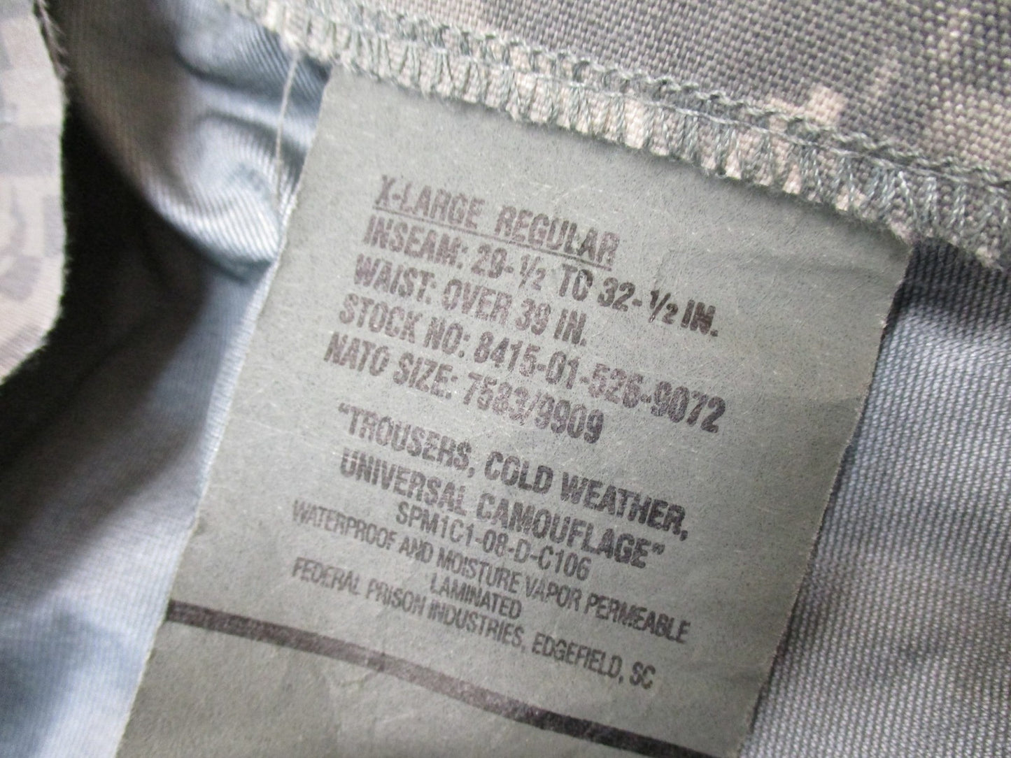 ARMY ISSUE ACU DIGITAL GORE-TEX COLD/WET WEATHER TROUSER X-LARGE/REGULAR PANTS