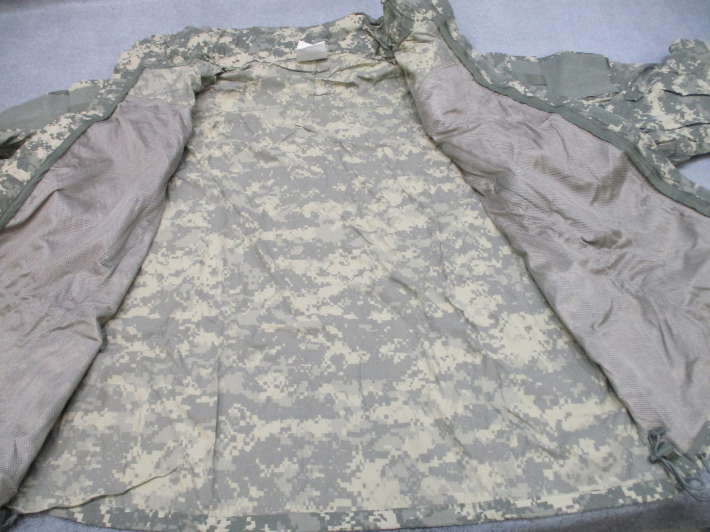 ADS ECWCS Jacket Soft Shell Cold Weather ACU Camo XXL-L Nylon Spandex NEW