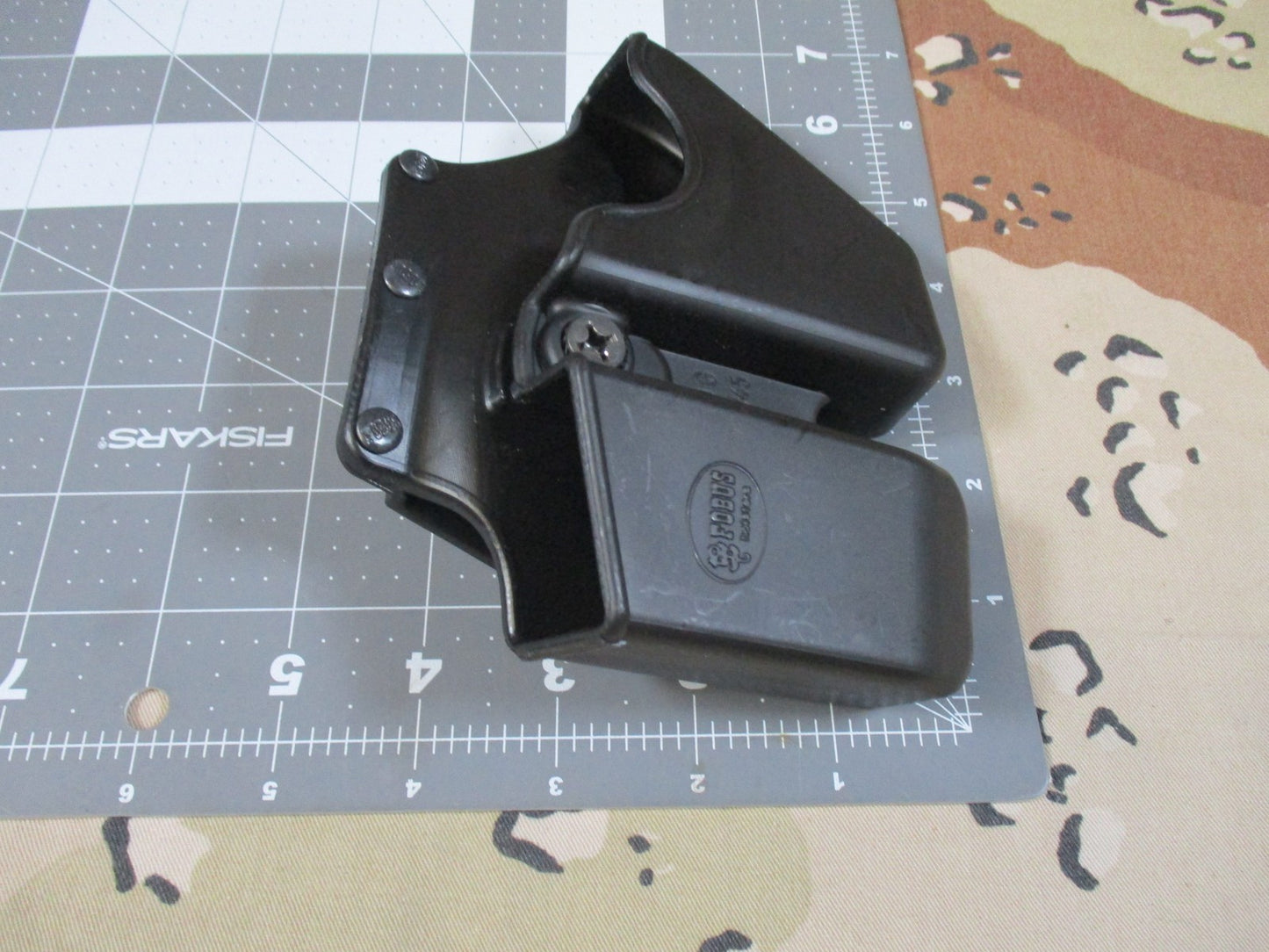 Fobus CUG 10/45 Combo Pouch .45 Mag & S&W Model 100 Handcuff Holder Belt Mount