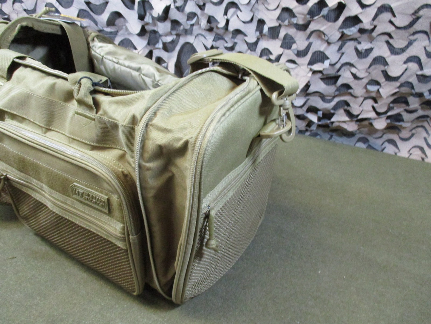 Highland Tactical Duffel Elite Expandable Gear Bag Tan New With Tags