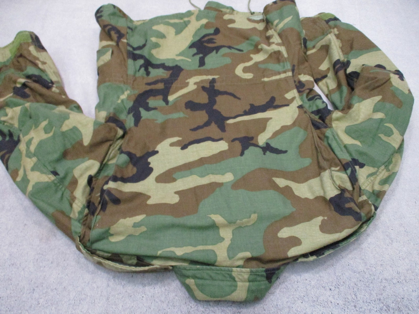 USGI M65 Woodland Field Jacket Small Short Centre MFG 8415-01-099-7830 Army Coat