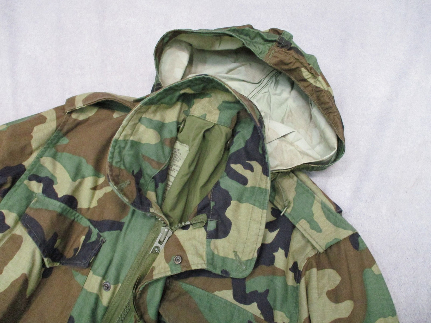 USGI M65 Woodland Field Jacket Small Short Centre MFG 8415-01-099-7830 Army Coat
