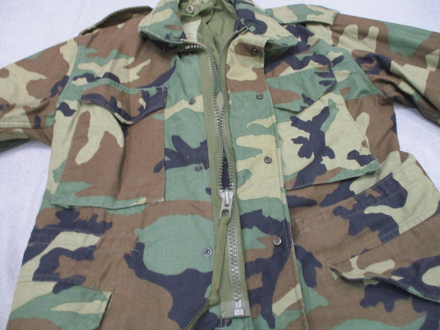USGI M65 Woodland Field Jacket Small Short Centre MFG 8415-01-099-7830 Army Coat