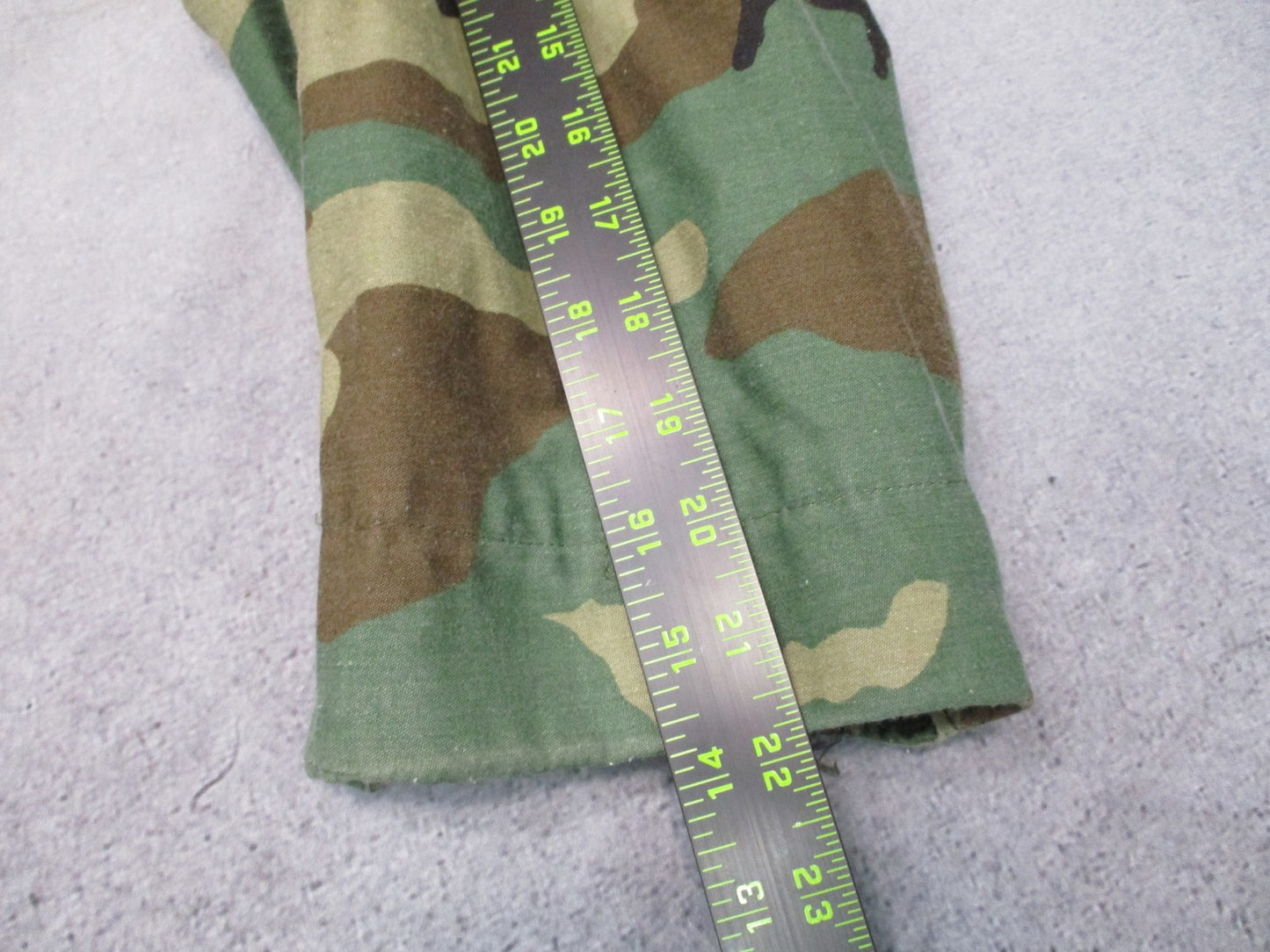 USGI M65 Woodland Field Jacket Medium X-Short 3rd Infantry Division Army Coat