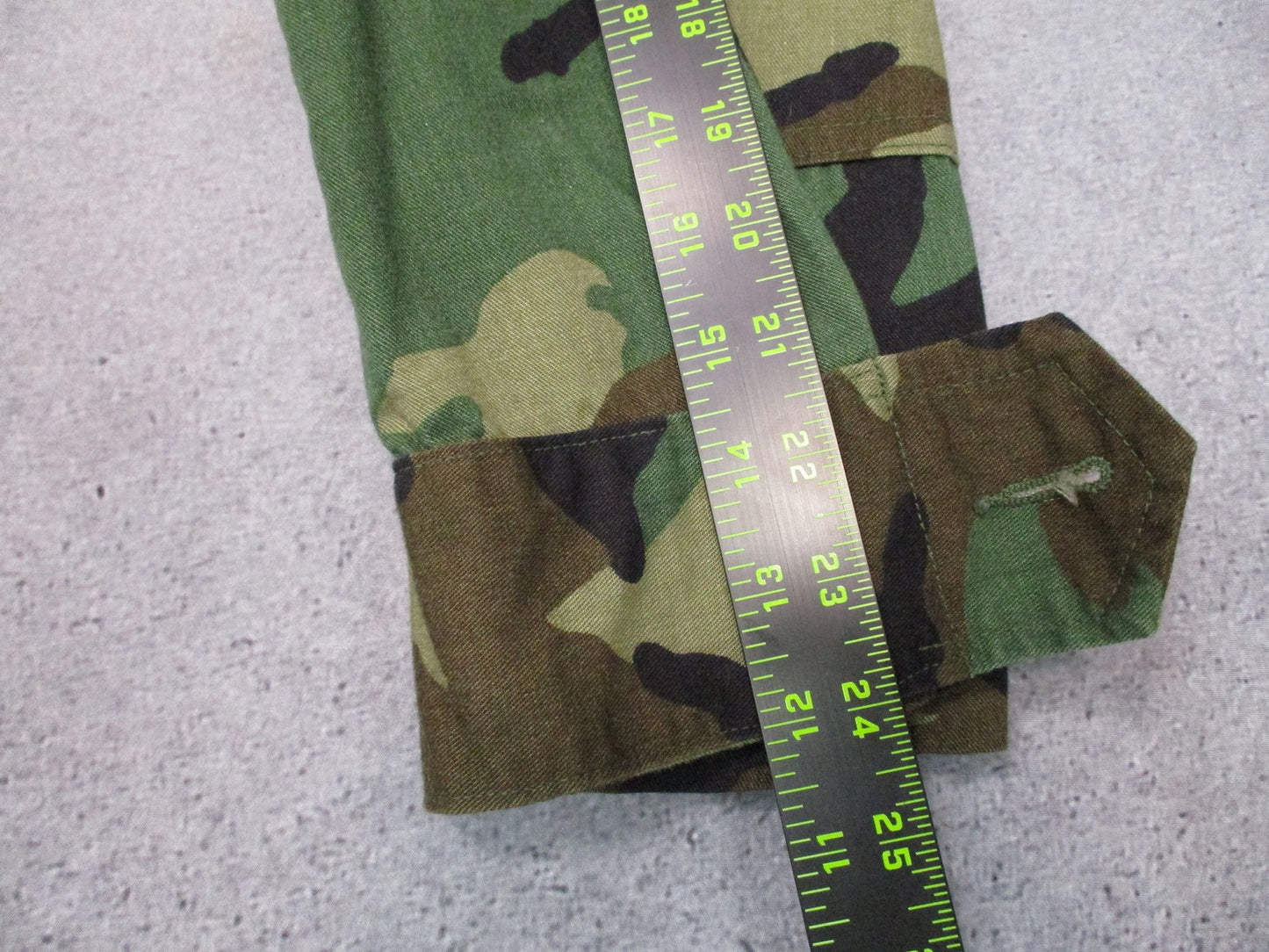 USMC Woodland BDU Combat Coat Medium Regular Terry MFG 8415-01-084-1647