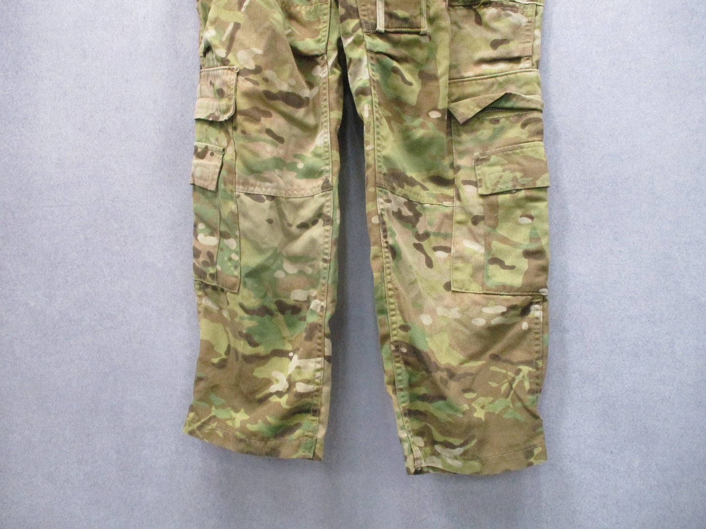 USGI A2CU Combat Aircrew Trousers Multicam Medium Short NSN 8415-01-583-9571