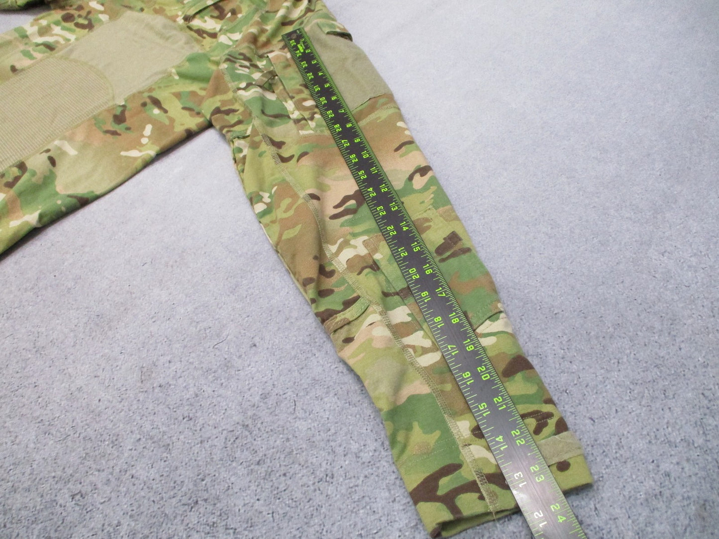 USGI Army Combat Shirt Flame Resistant Multicam Size XS Tactical Uniform Top