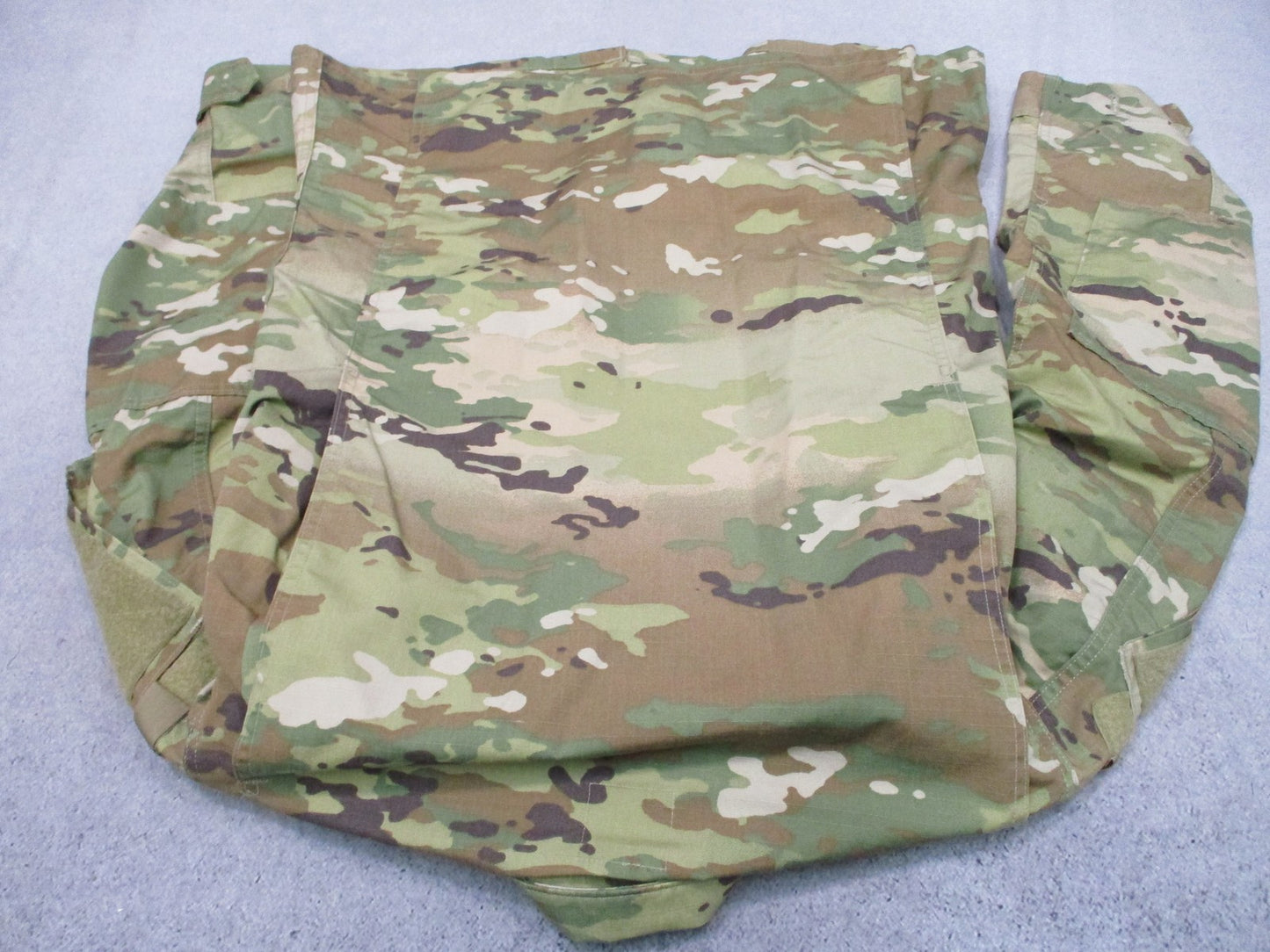 US Army OCP ACU Coat Small Regular Scorpion W2 Combat Uniform Jacket Ripstop