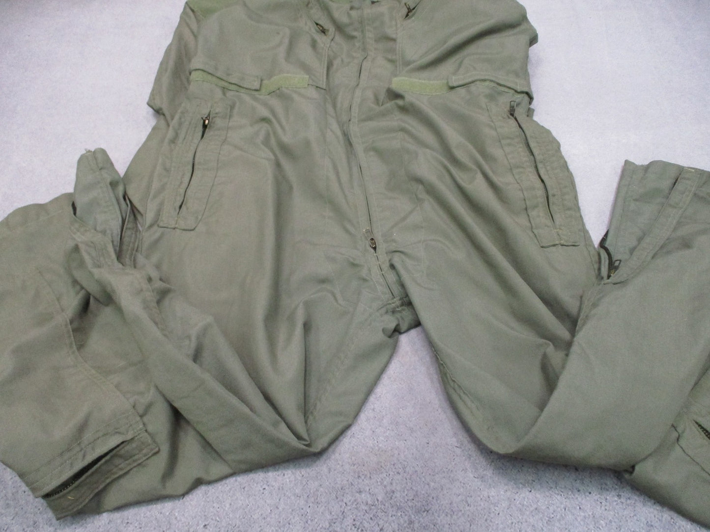 US Military CWU-27/P Flight Suit Coveralls Aramid Fire Resistant Sage Green 46R