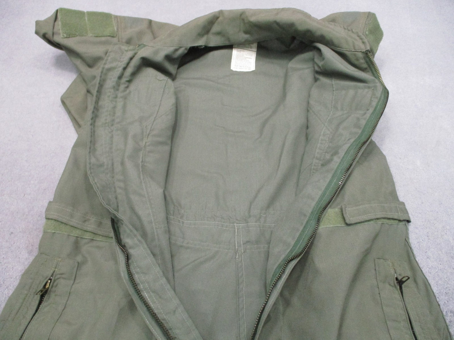 US Military CWU-27/P Flight Suit Coveralls Aramid Fire Resistant Sage Green 46R