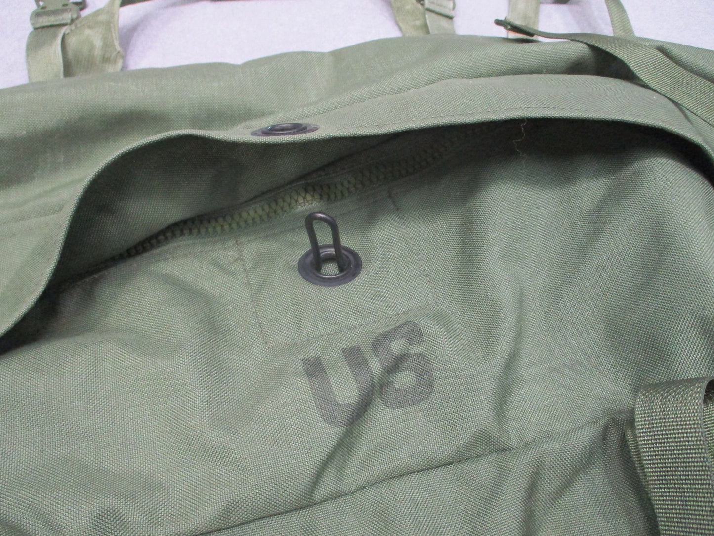US Military Surplus Duffel Bag Olive Drab Heavy Duty Tactical Gear Side Zipper