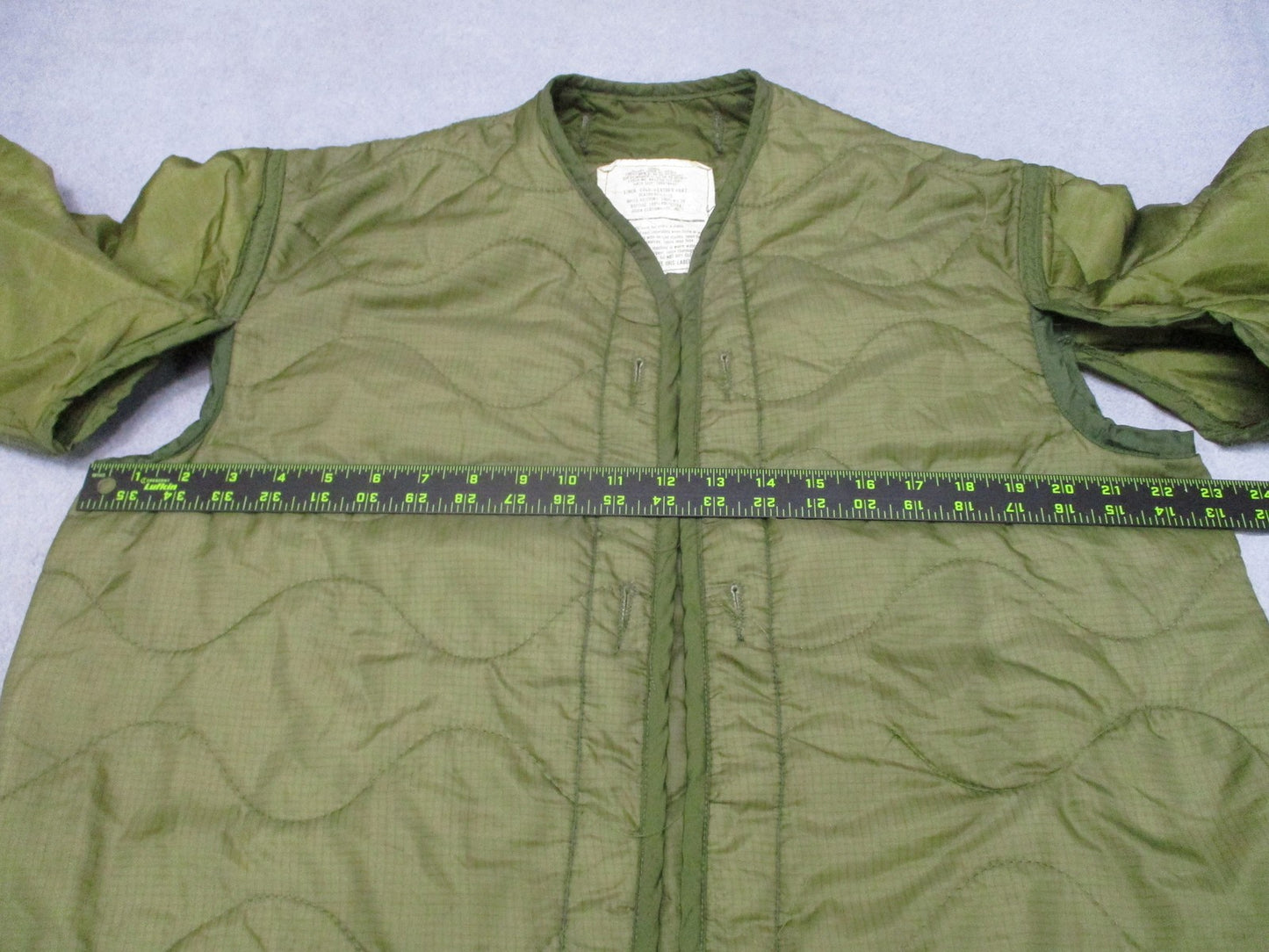 Vintage US Military M-65 Field Coat Liner Olive Drab Quilted Jacket Insert Small