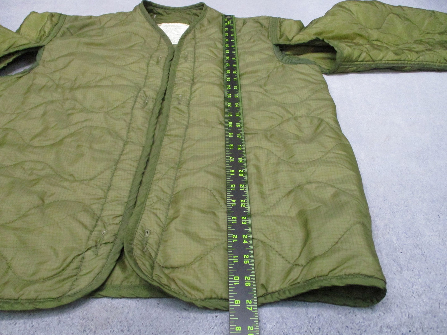 Vintage US Military M-65 Field Coat Liner Olive Drab Quilted Jacket Insert Small