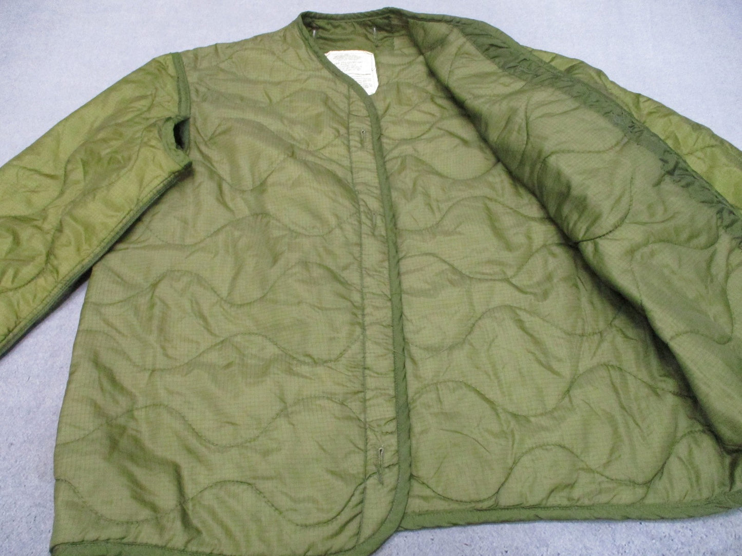 Vintage US Military M-65 Field Coat Liner Olive Drab Quilted Jacket Insert Small