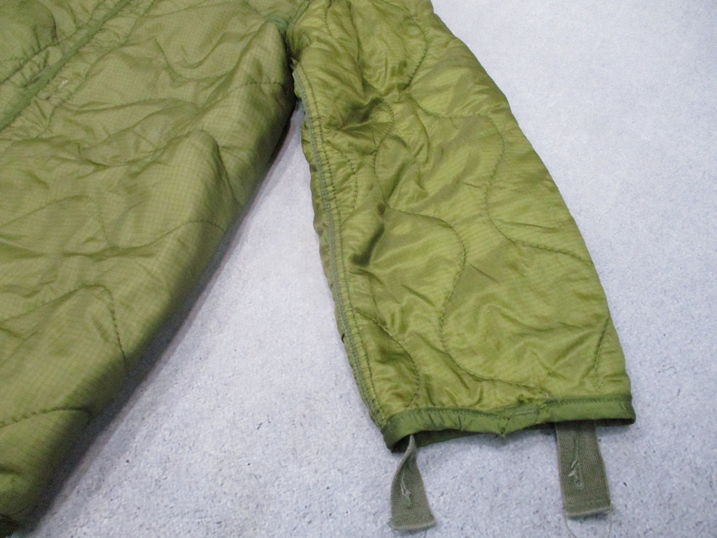 Vintage US Military M-65 Field Coat Liner Olive Drab Quilted Jacket Insert Small