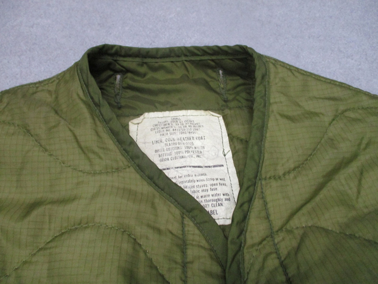 Vintage US Military M-65 Field Coat Liner Olive Drab Quilted Jacket Insert Small
