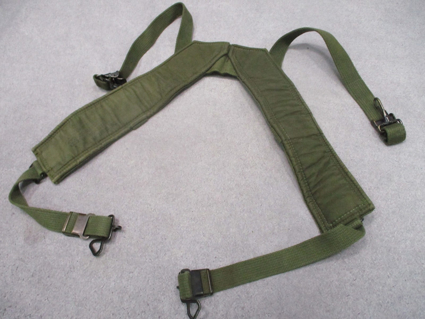 Vintage USGI M-1956 LCE Suspenders Cotton Canvas 1980 Dated OD Green Used