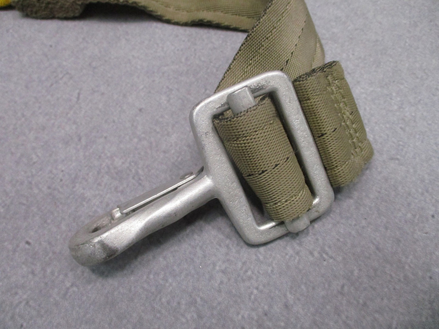 USGI Adjustable Attaching Strap Aerial Delivery NSN 1670-01-632-5101