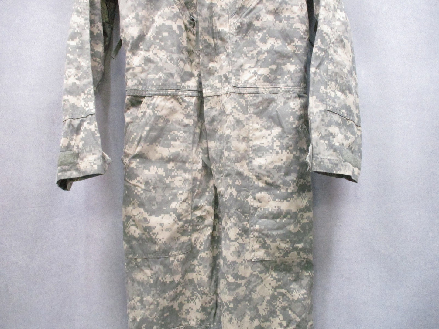 US Military Mechanics Coveralls UCP Camo Small 50/50 Cotton Nylon Twill Surplus
