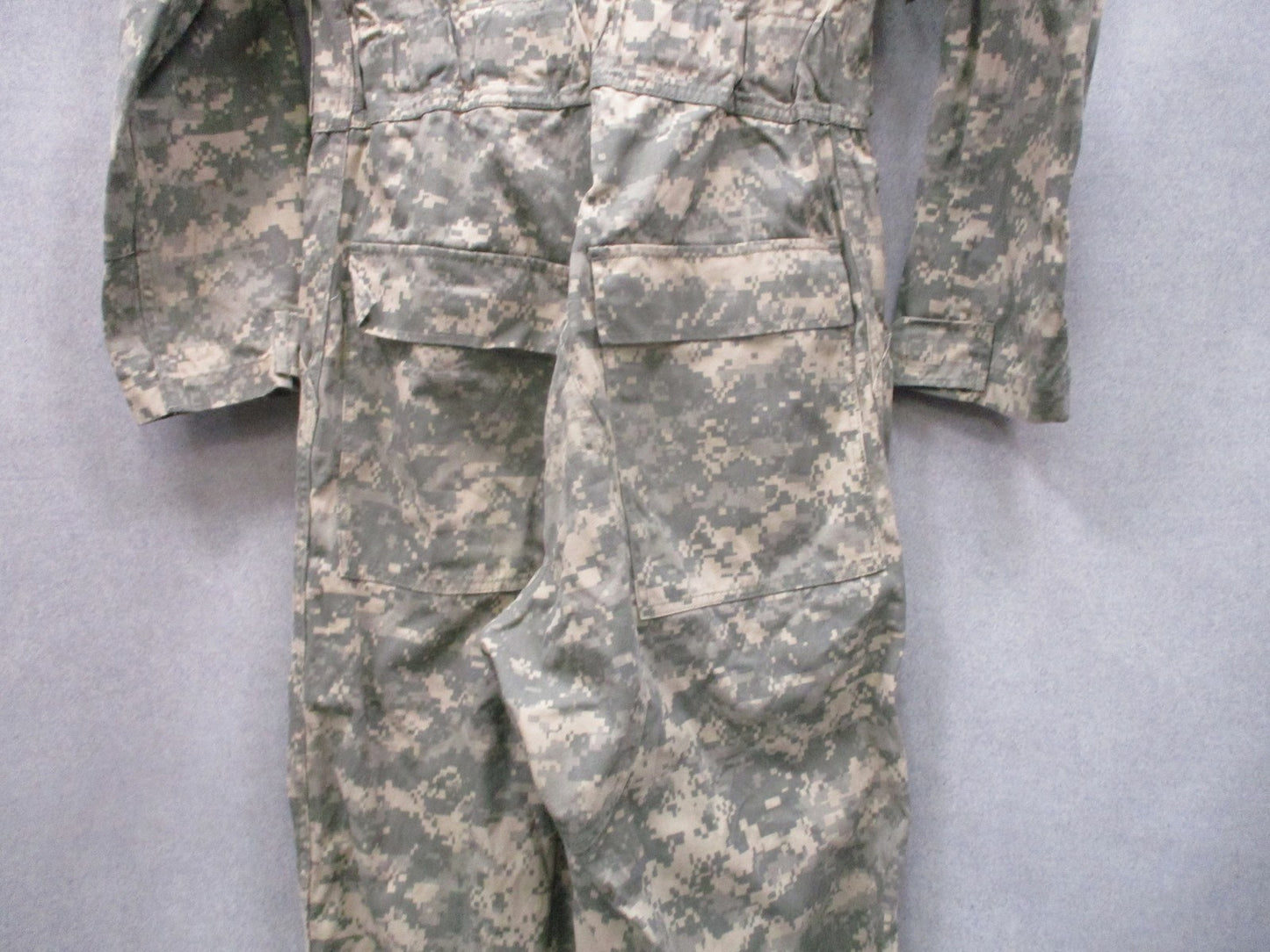 US Military Mechanics Coveralls UCP Camo Small 50/50 Cotton Nylon Twill Surplus