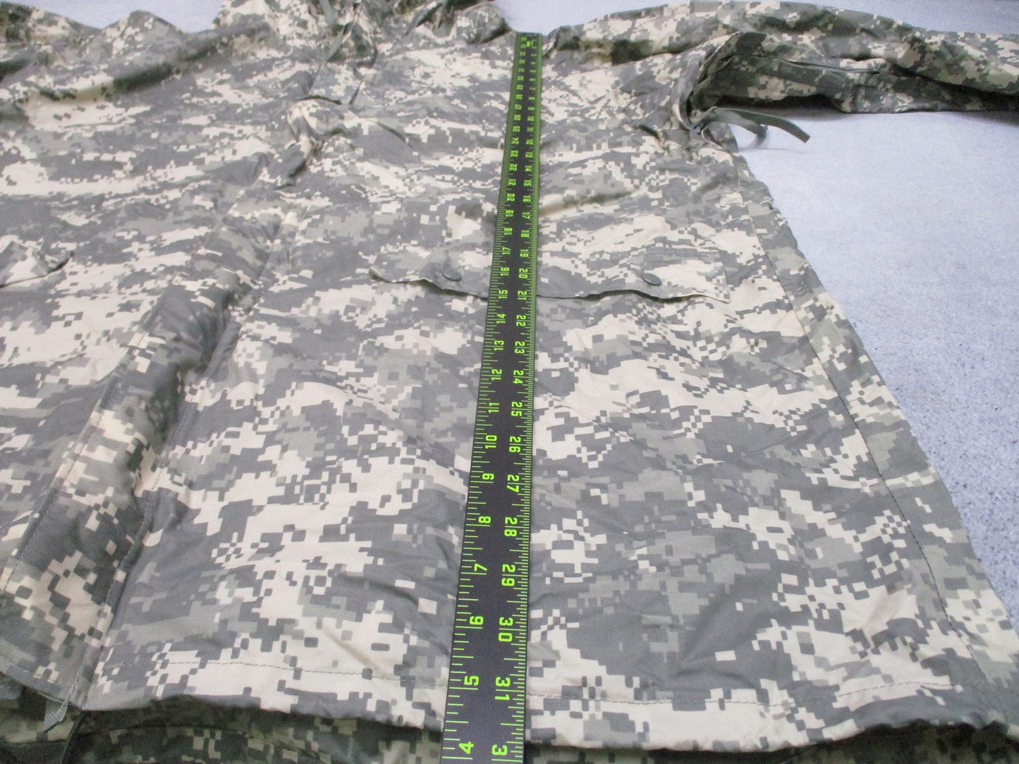 US Military Improved Rainsuit Parka UCP Digital Camo Medium Waterproof Jacket