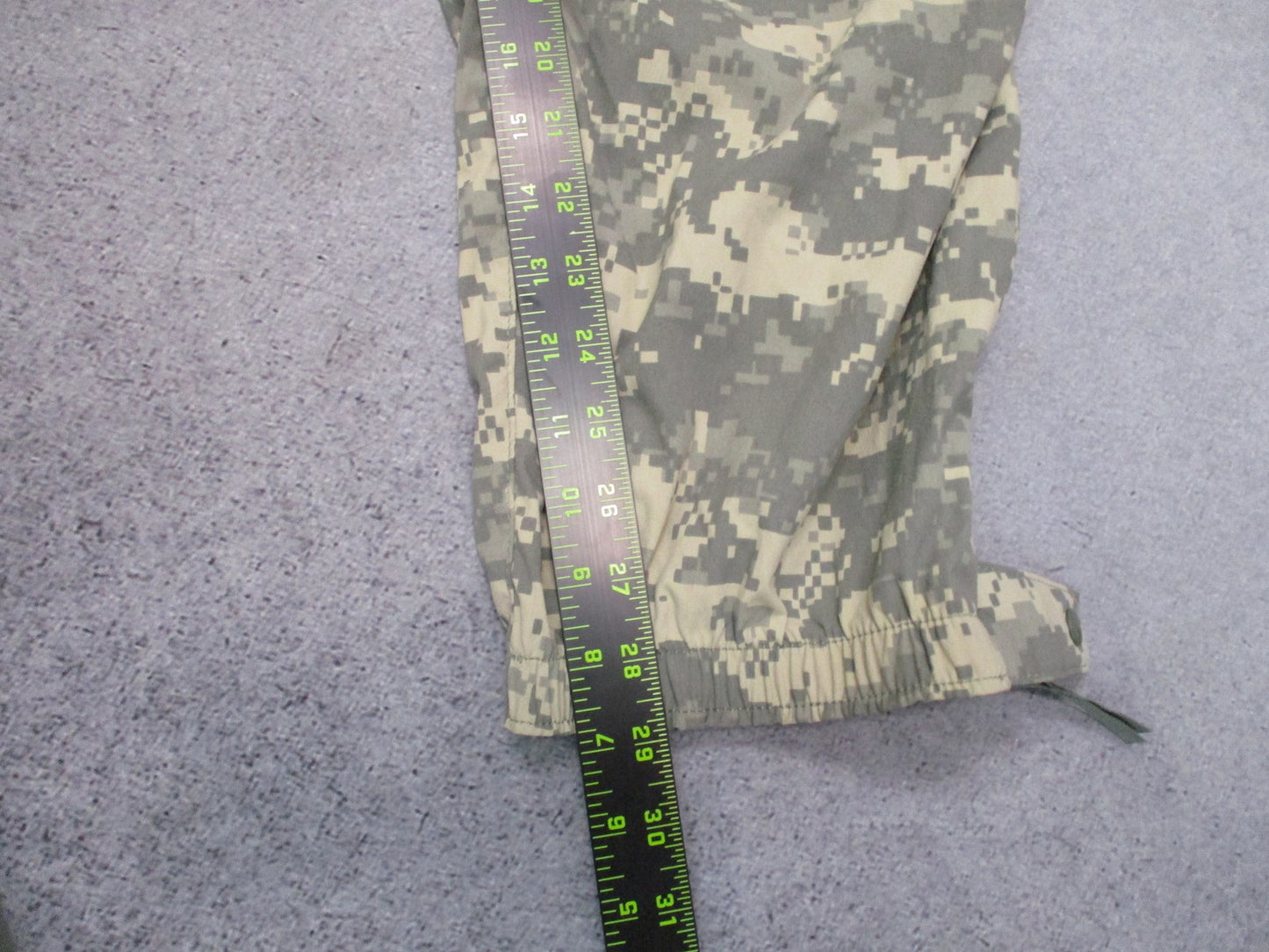 US Army Gen III Level 5 Soft Shell Trousers Medium Regular Digital Camo New Tags