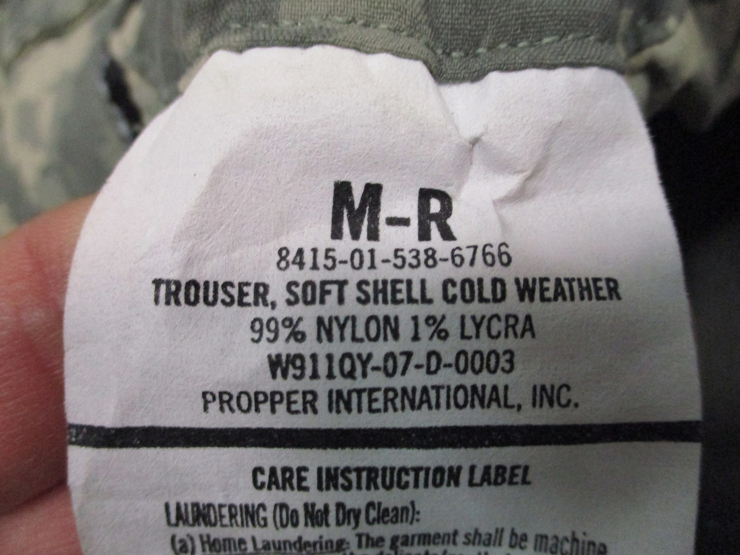 US Army Gen III Level 5 Soft Shell Trousers Medium Regular Digital Camo New Tags