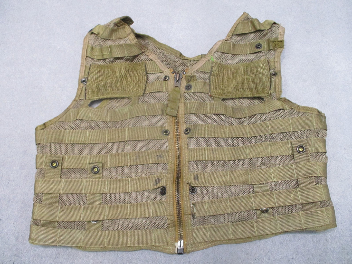 USGI CMU-36/P Aircrew Survival Vest Coyote Brown MOLLE Scovill Zipper