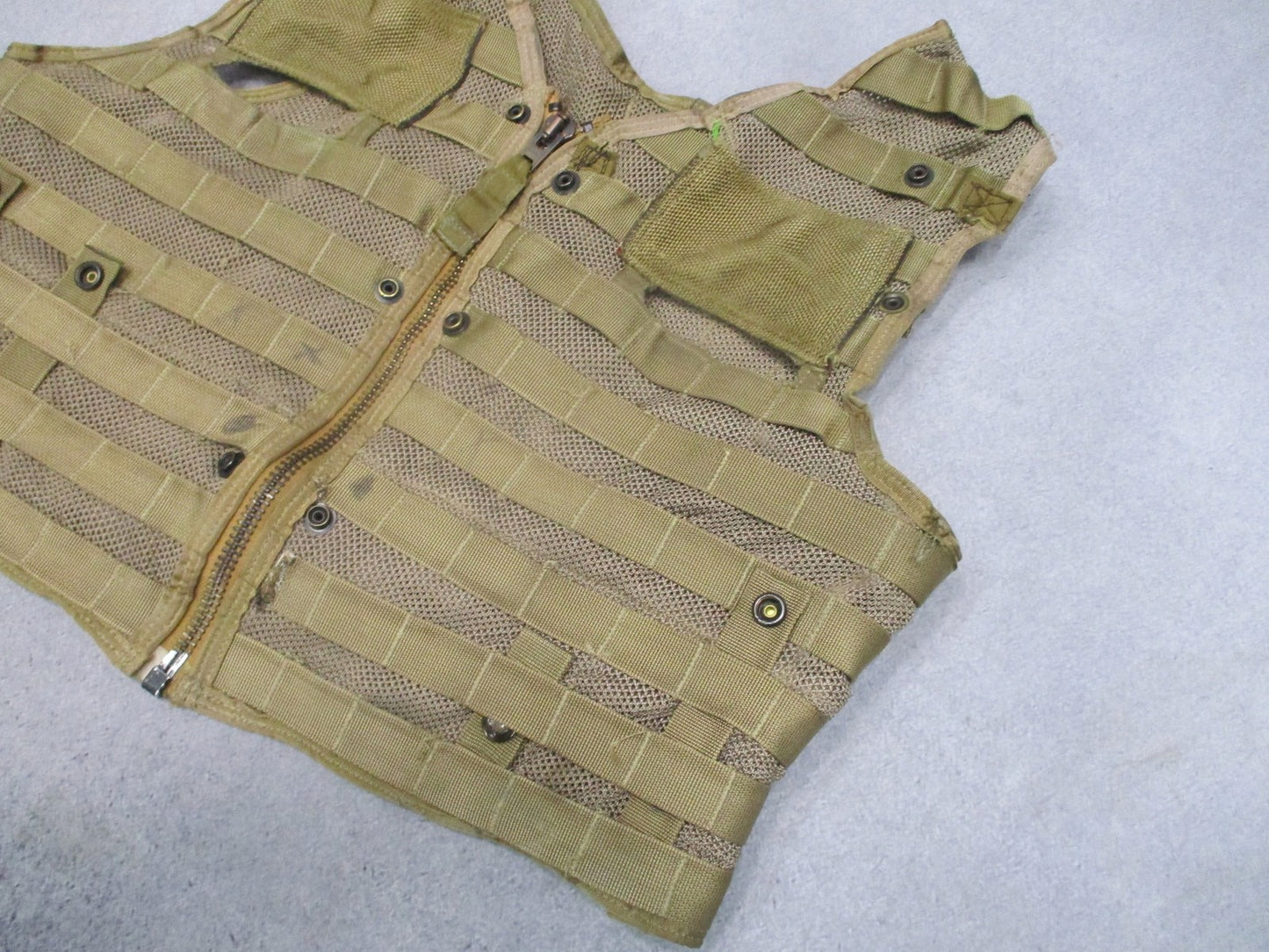 USGI CMU-36/P Aircrew Survival Vest Coyote Brown MOLLE Scovill Zipper