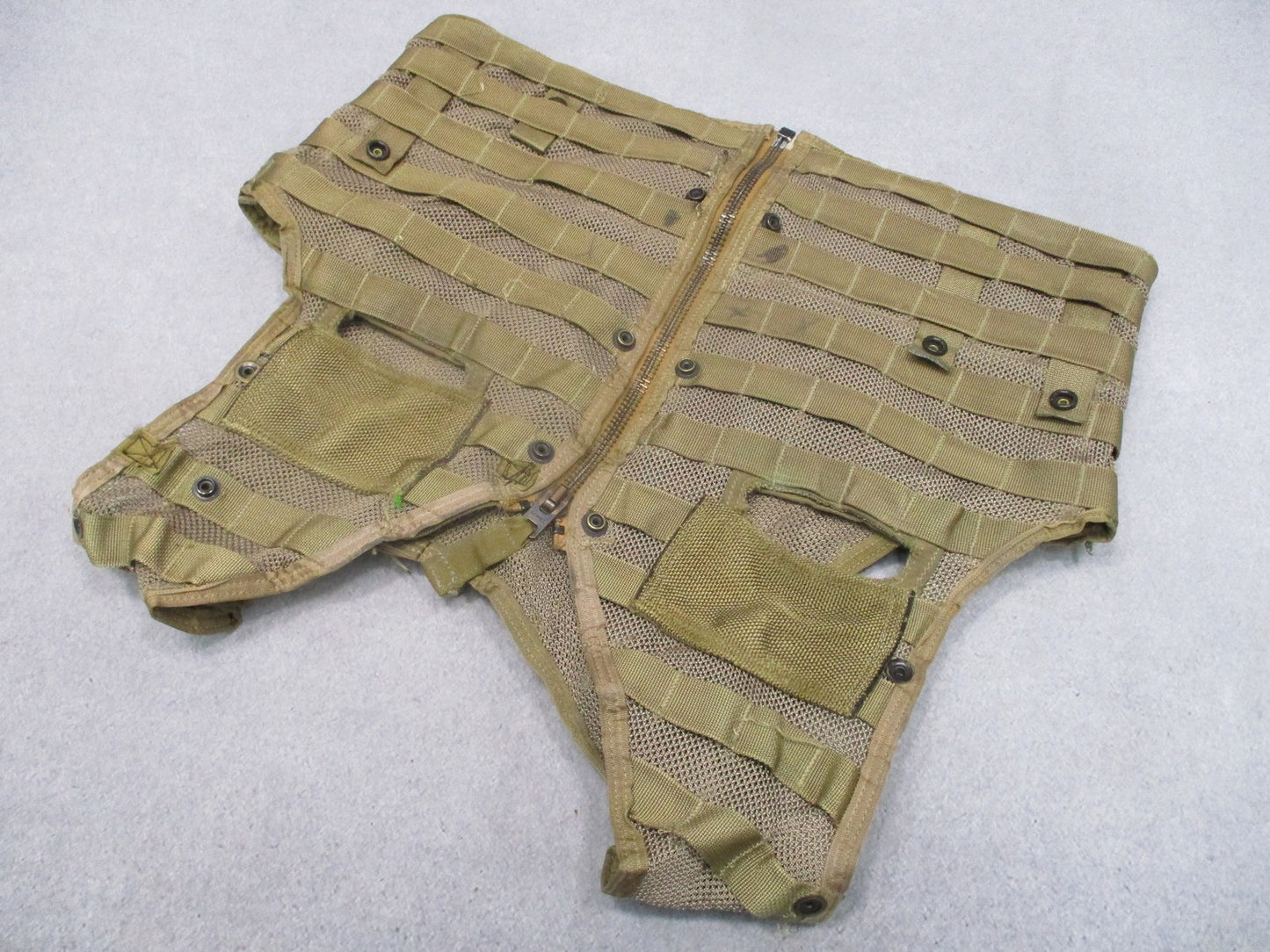 USGI CMU-36/P Aircrew Survival Vest Coyote Brown MOLLE Scovill Zipper