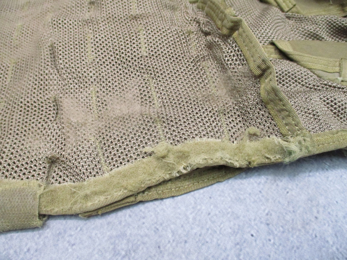 USGI CMU-36/P Aircrew Survival Vest Coyote Brown MOLLE Scovill Zipper