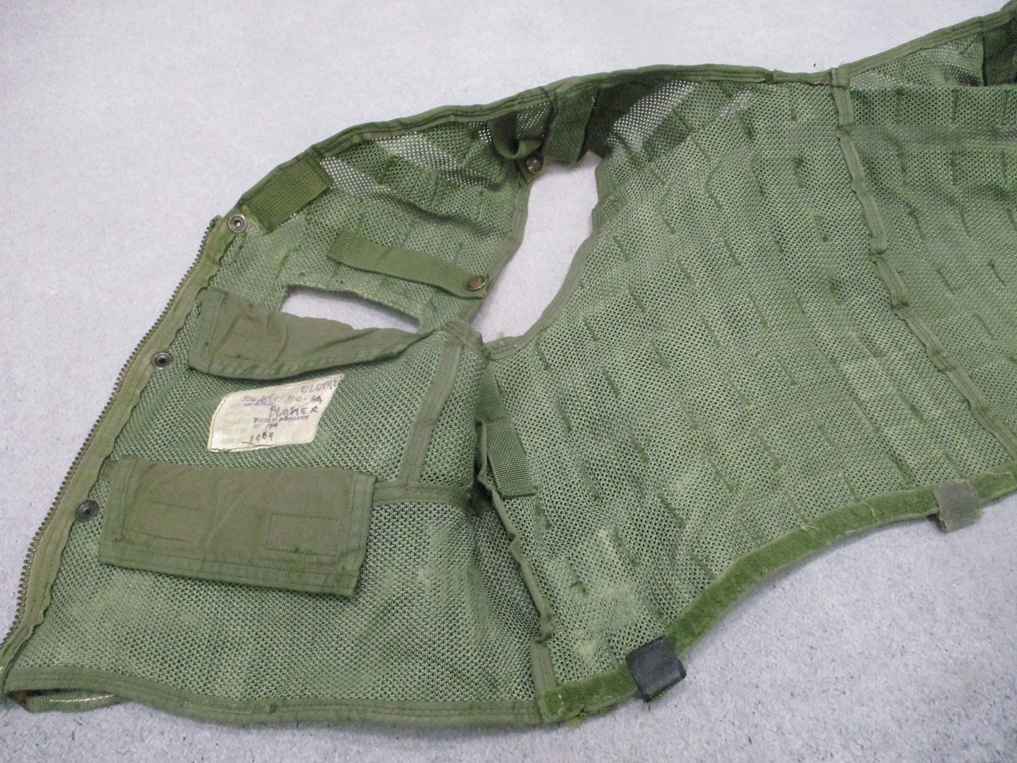 US Military Surplus CMU-33A/P22P-18 Survival Vest Tactical Mesh Gear