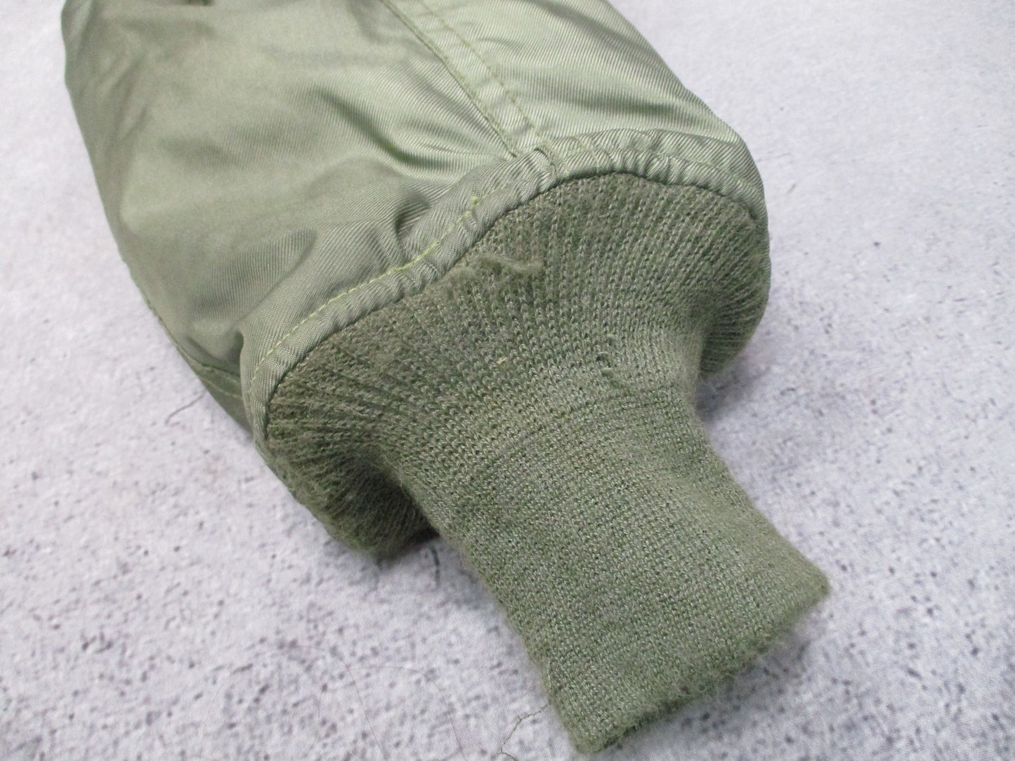 US Military CWU-45/P Flight Jacket Cold Weather Aramid Sage Green Large Surplus