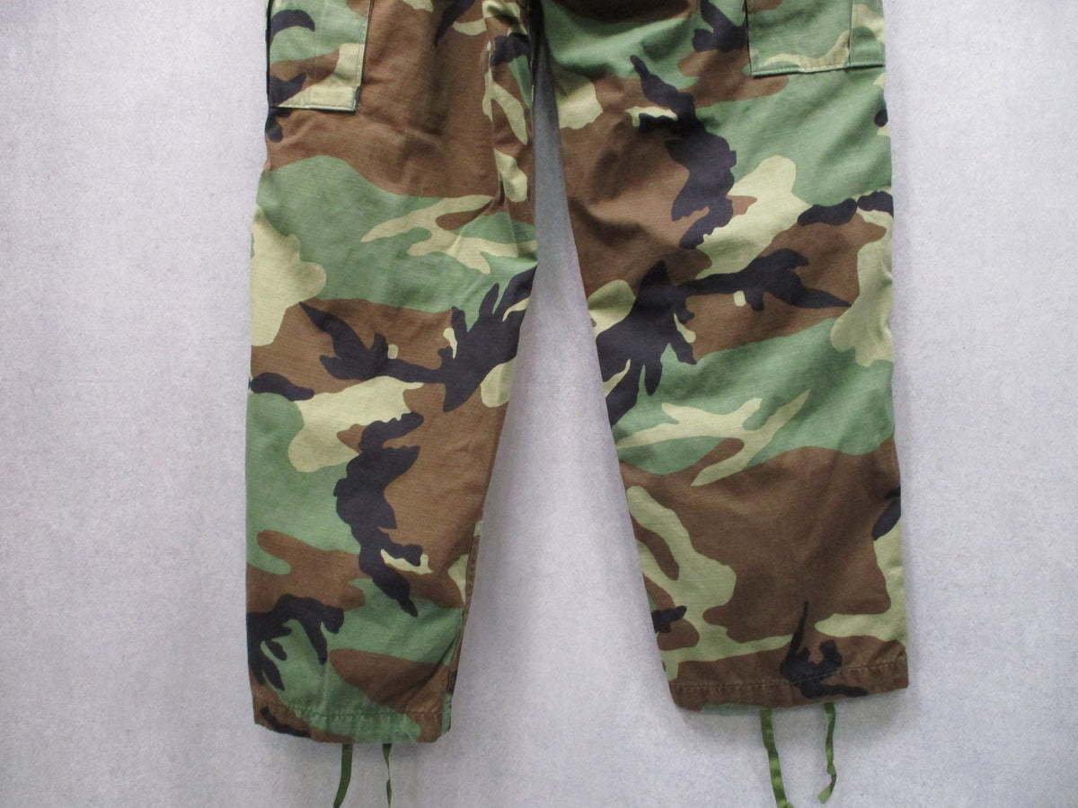 Vintage Propper US Military Woodland Camo BDU Combat Trousers Small Short