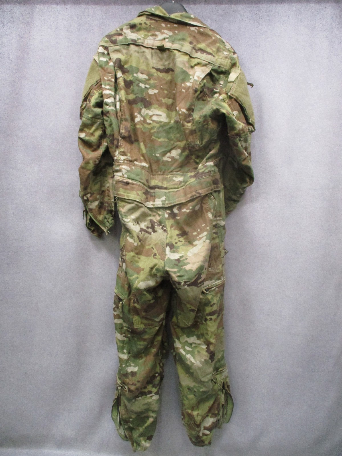 USGI ICVC Crewman Coveralls FR Scorpion OCP Medium Short 8415-01-641-9461 Used