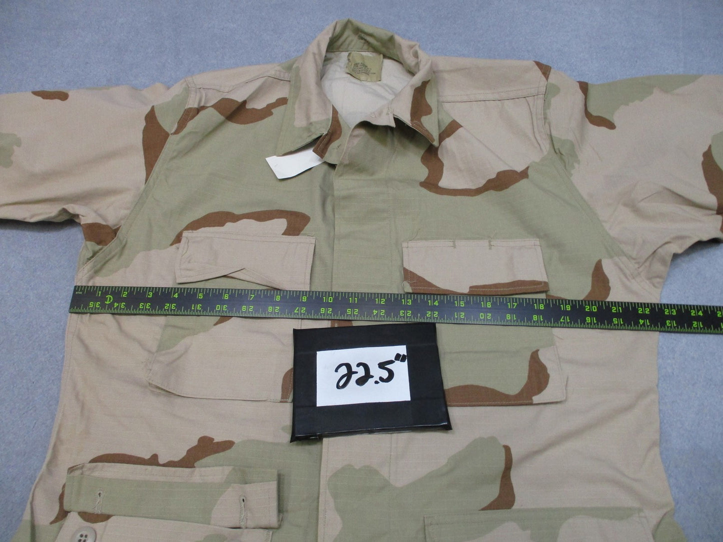 US Military Desert Camo Combat Coat Jacket Medium Regular 50% Nylon Cotton DCUs
