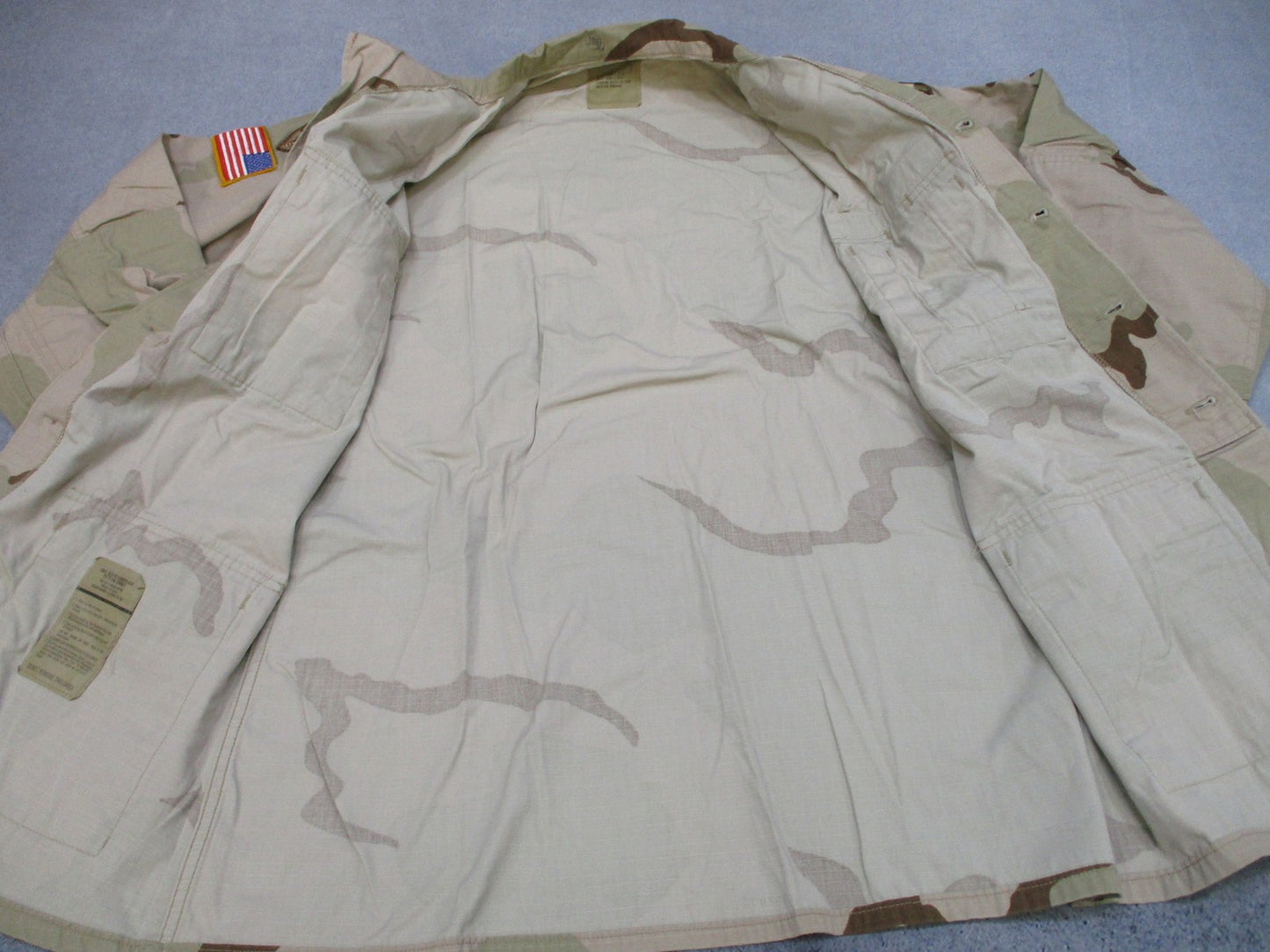 US Army DCU Desert Camo Combat Coat Jacket Medium-Long 89th MP Brigade 42nd MP