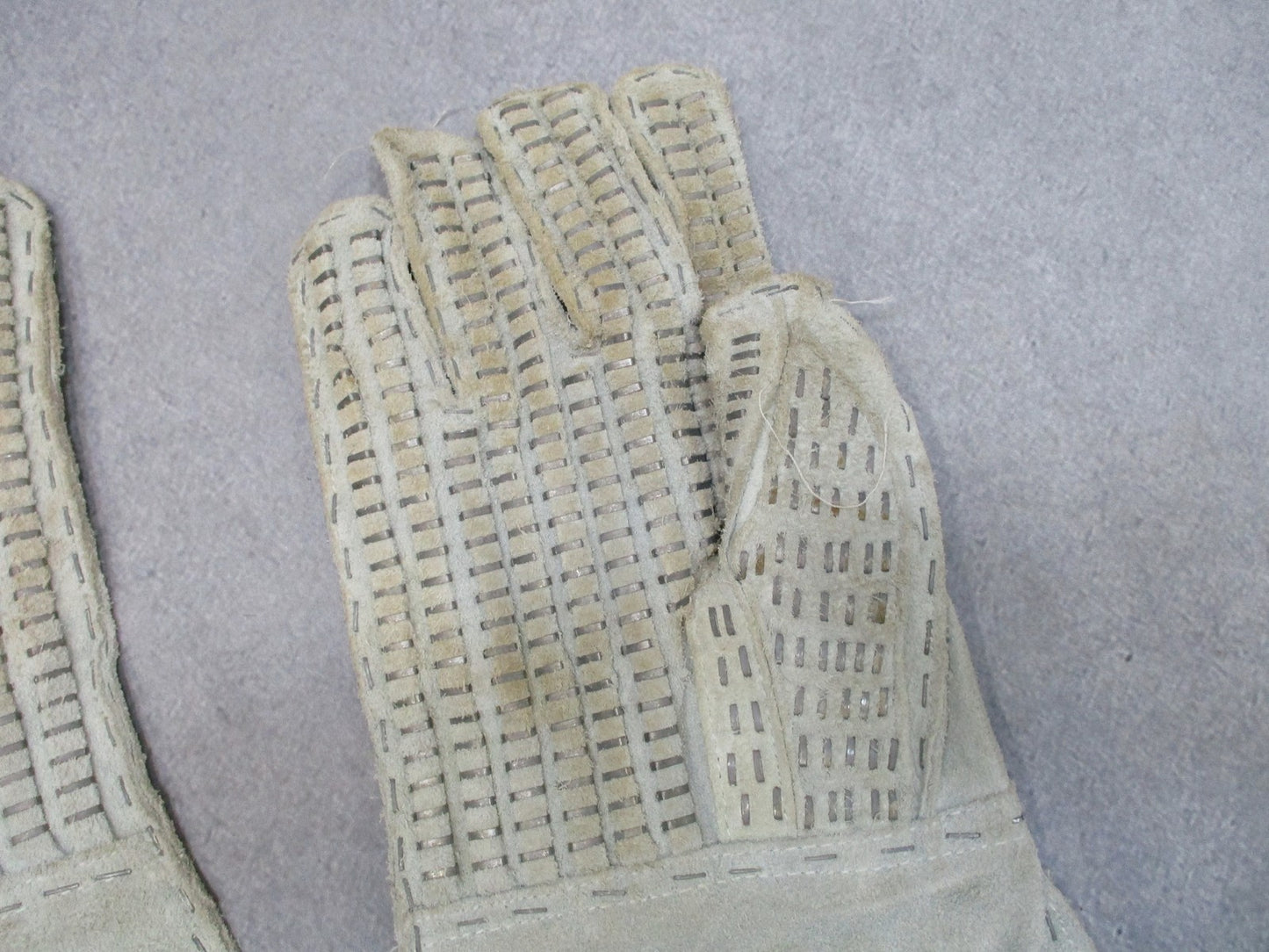 USGI Hakson Barbed Razor & Concertina Wire Handling Safety Gloves Pair