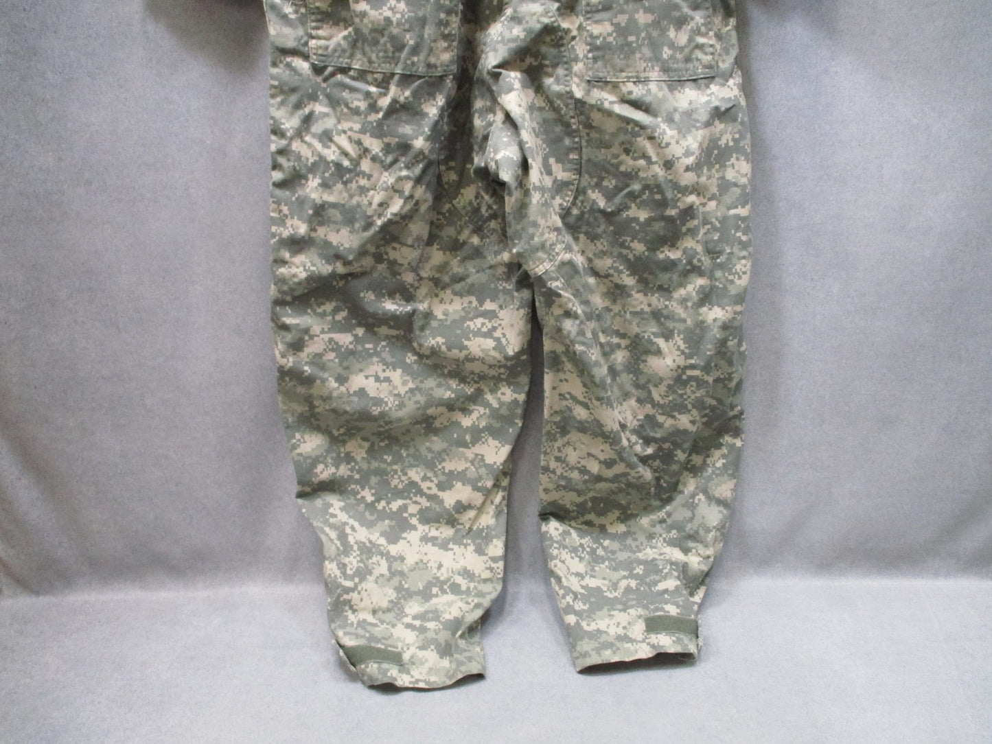 US Military Coveralls Mechanics X-Large Digital Camo Print Type III Used
