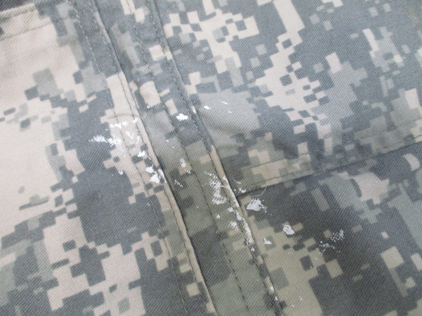 US Military Coveralls Mechanics X-Large Digital Camo Print Type III Used