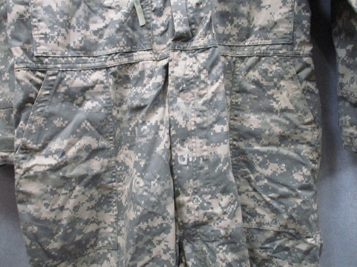 US Military Coveralls Mechanics X-Large Digital Camo Print Type III Used