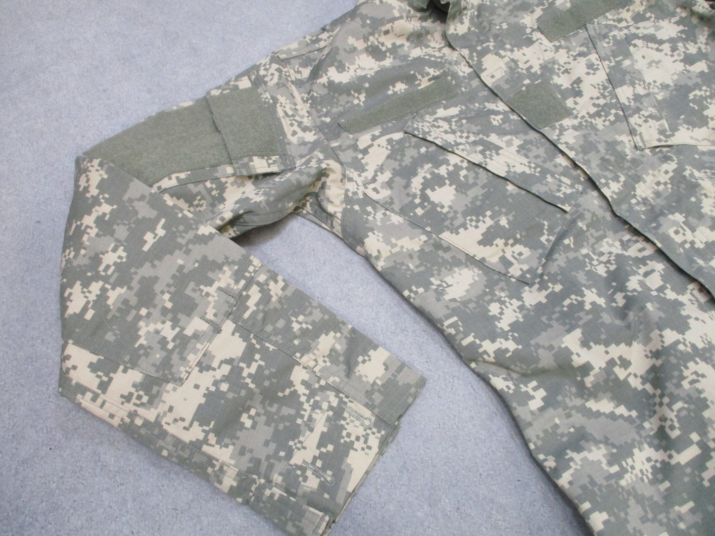 New U.S. Army ACU Jacket Digital Camo Uniform Coat 33-LONG UCP Top