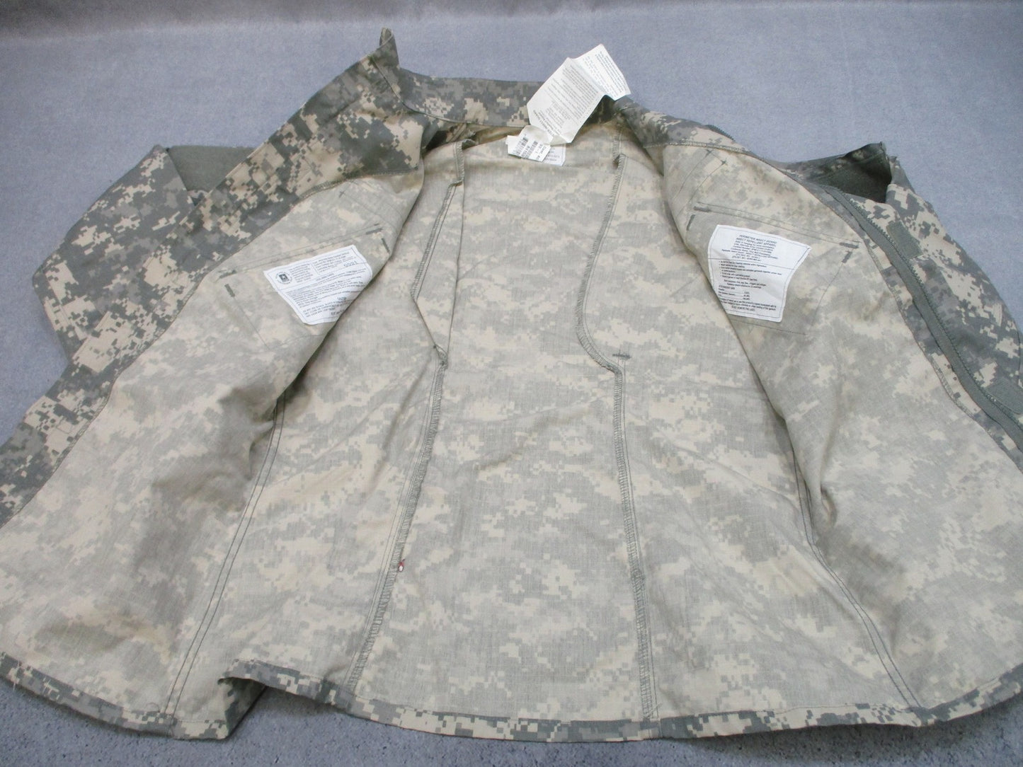 New U.S. Army ACU Jacket Digital Camo Uniform Coat 33-LONG UCP Top
