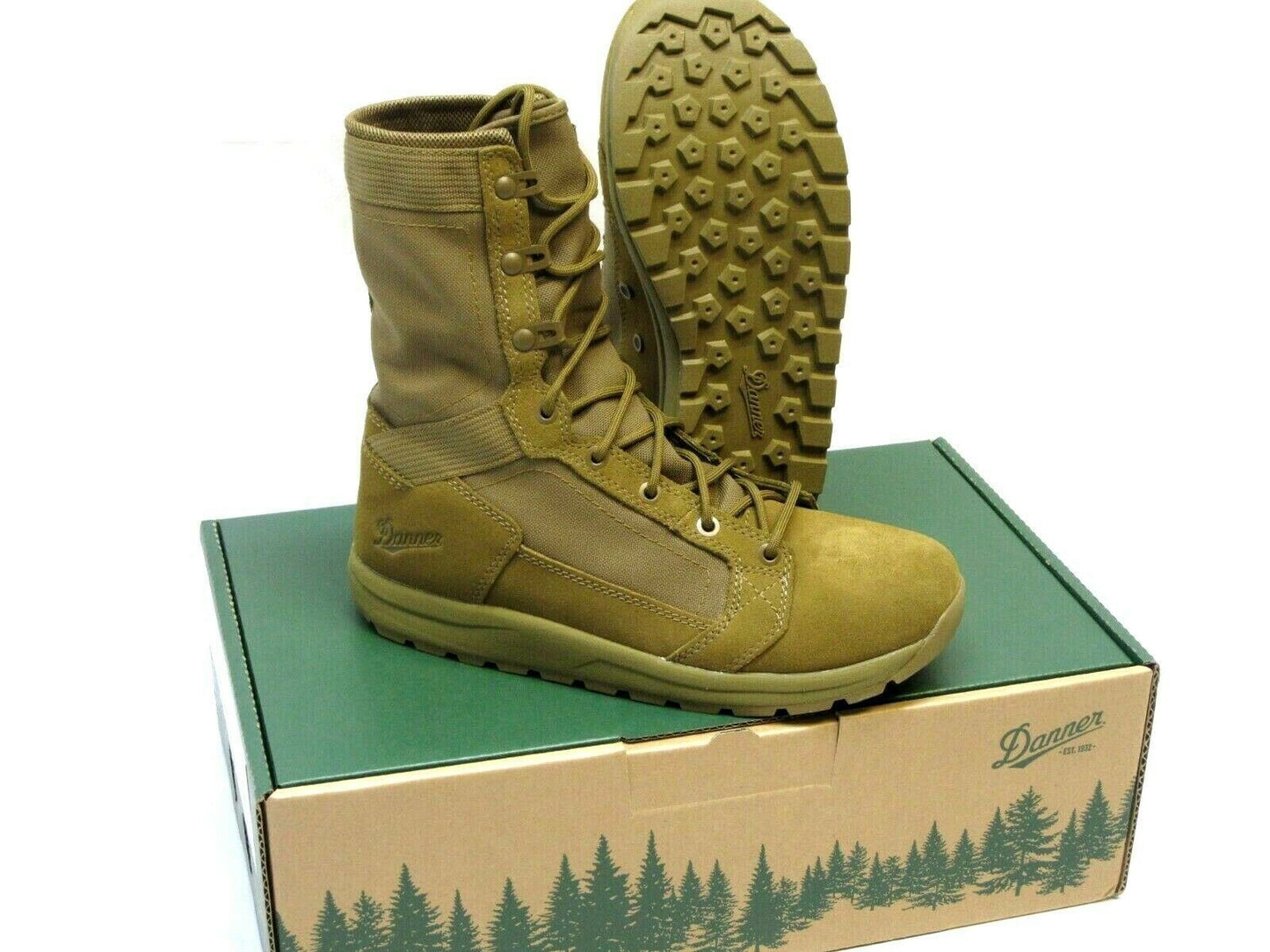 Danner Tachyon 8" Coyote Military Boots 50136 AR 670-1 Lightweight Tactical