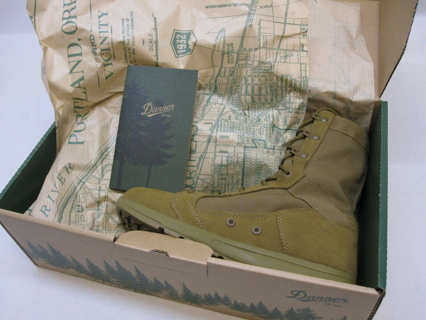 Danner Tachyon 8" Coyote Military Boots 50136 AR 670-1 Lightweight Tactical
