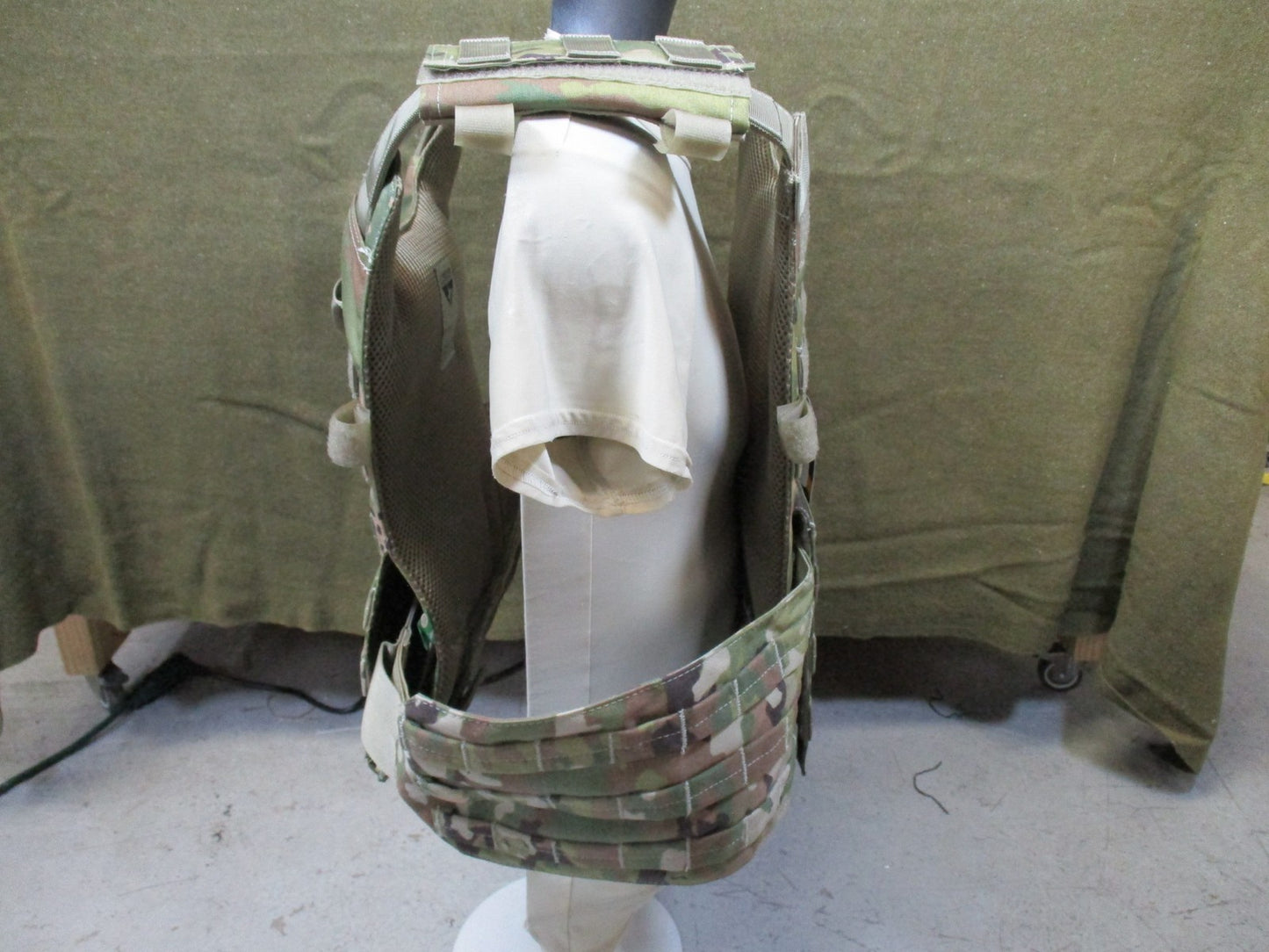 Condor Gunner Plate Carrier Scorpion OCP MOLLE Tactical Vest 10x12 New