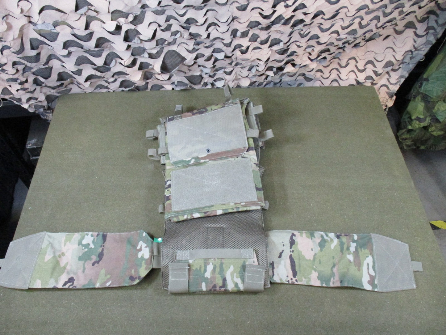 Condor Gunner Plate Carrier Scorpion OCP MOLLE Tactical Vest 10x12 New