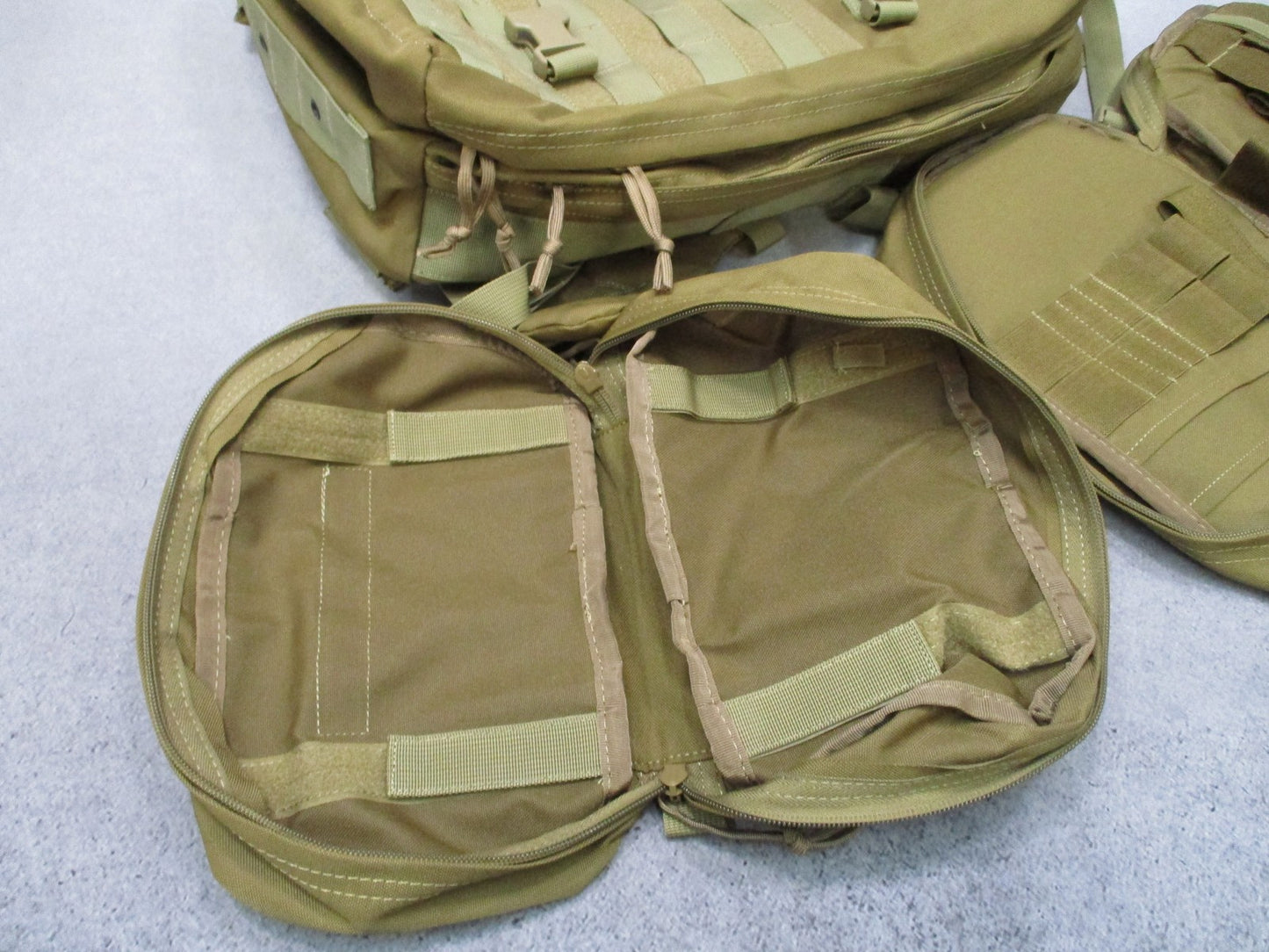 NEW US MILITARY MEDIC AID BAG M9 Coyote Tan STOMP LARGE FIELD PACK EMT CORPSMAN