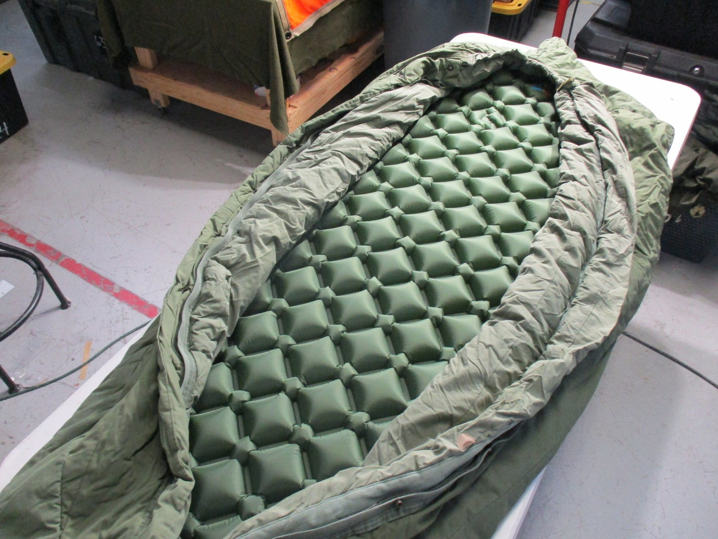 USGI Vintage Mummy Sleeping Bag + Sleepingo Mat Surplus Lot – Field Ready 6 feet