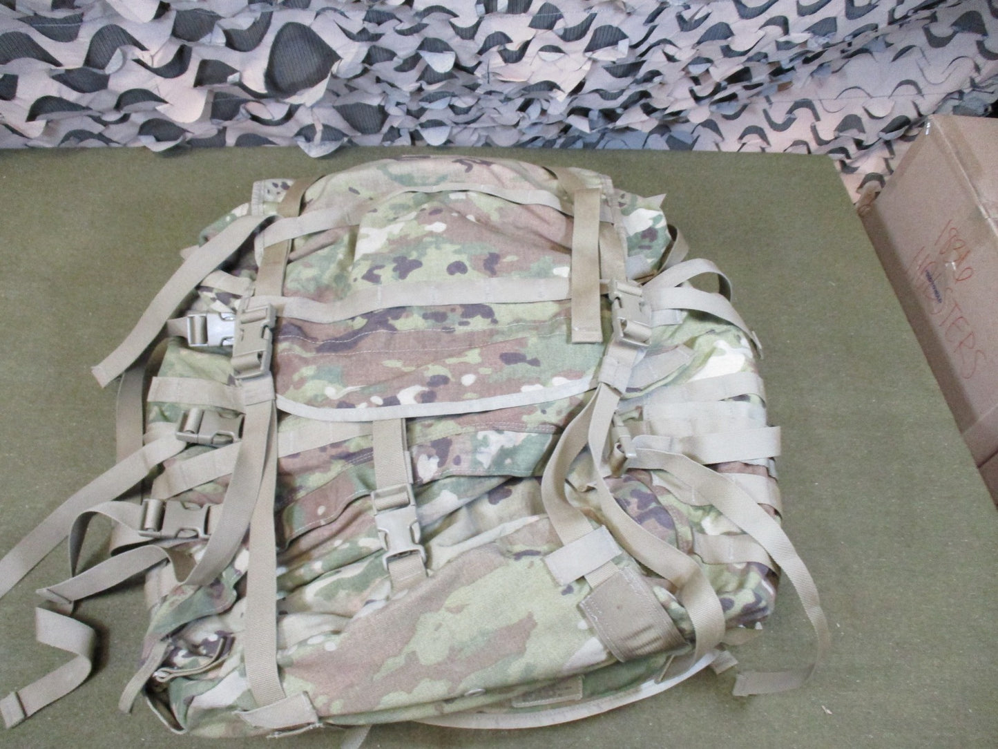 US Military MOLLE II Large Rucksack MultiCam w/ Molded Waist Belt Surplus